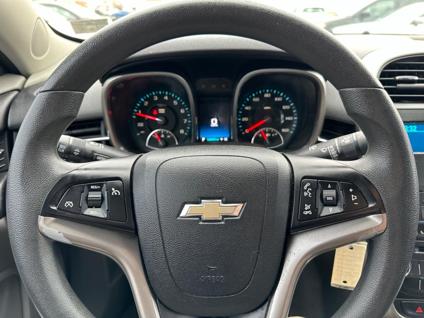 2015 WHITE Chevrolet Malibu LS (1G11B5SL1FU) with an 2.5L L4 DOHC 16V engine, 6-Speed Automatic transmission, located at 1254 Manheim Pike, Lancaster, PA, 17601, (717) 393-9133, 40.062870, -76.323273 - Photo#11